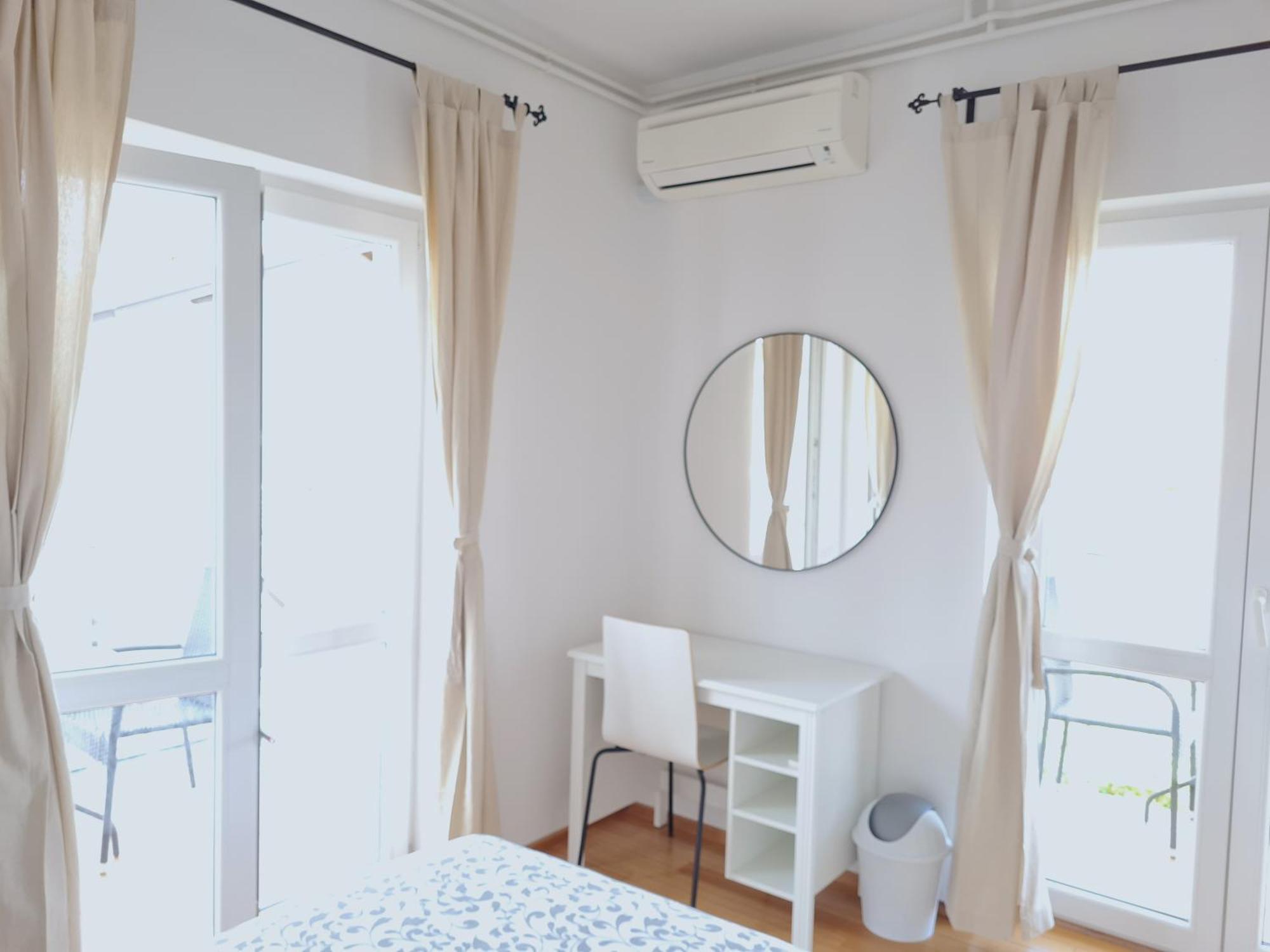 Rooms And Apartments Robert โรวีน ภายนอก รูปภาพ